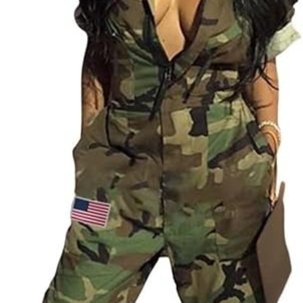 Camo Utility Jumpsuit – Zip Front, Pockets, Statement Style - XXL